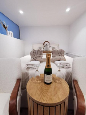 Le Ptit Saint Florent - Studio Indépendant & Spa